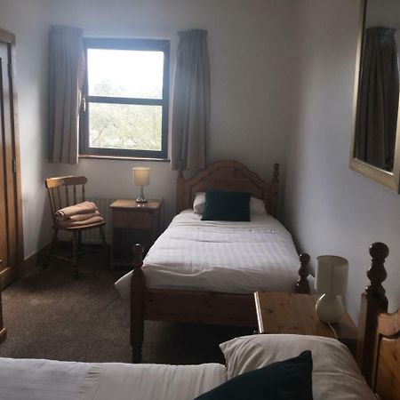 Dalys Accommodation Килкенни Экстерьер фото