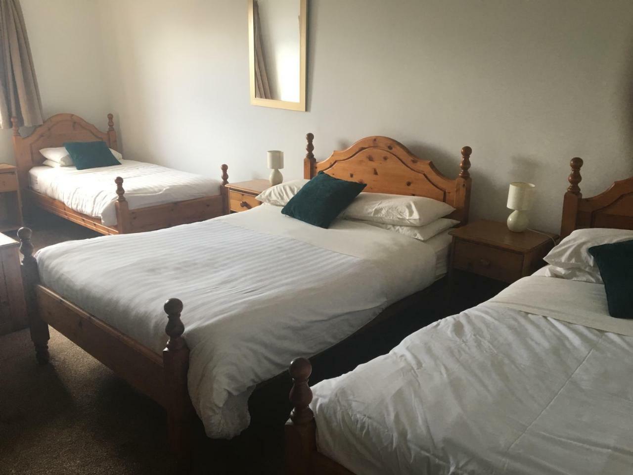 Dalys Accommodation Килкенни Экстерьер фото