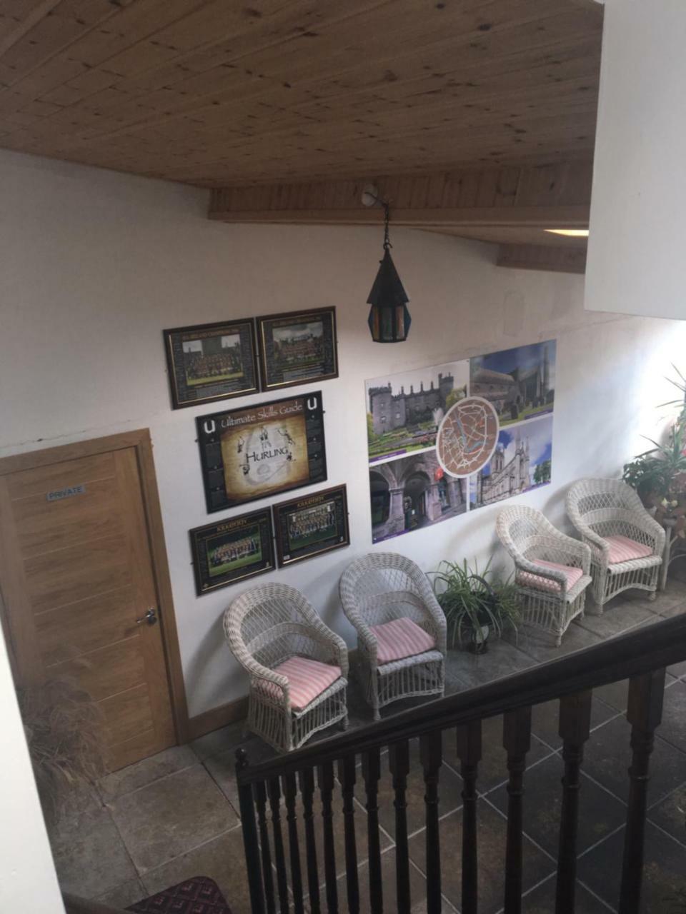 Dalys Accommodation Килкенни Экстерьер фото